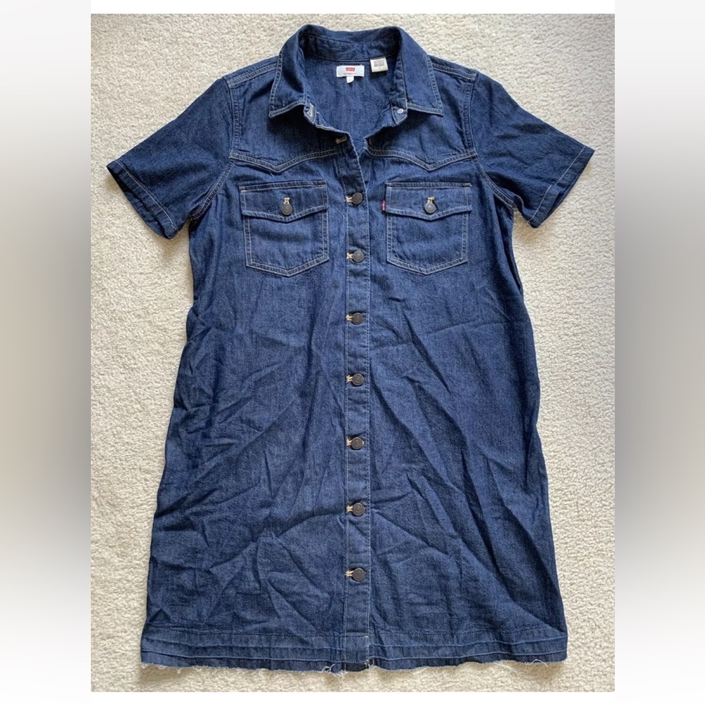 Levi’s Alina Denim Shirt Dress M Short Sleeve Button Up Raw Hem Classic Western
